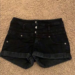 women’s high rise target shorts